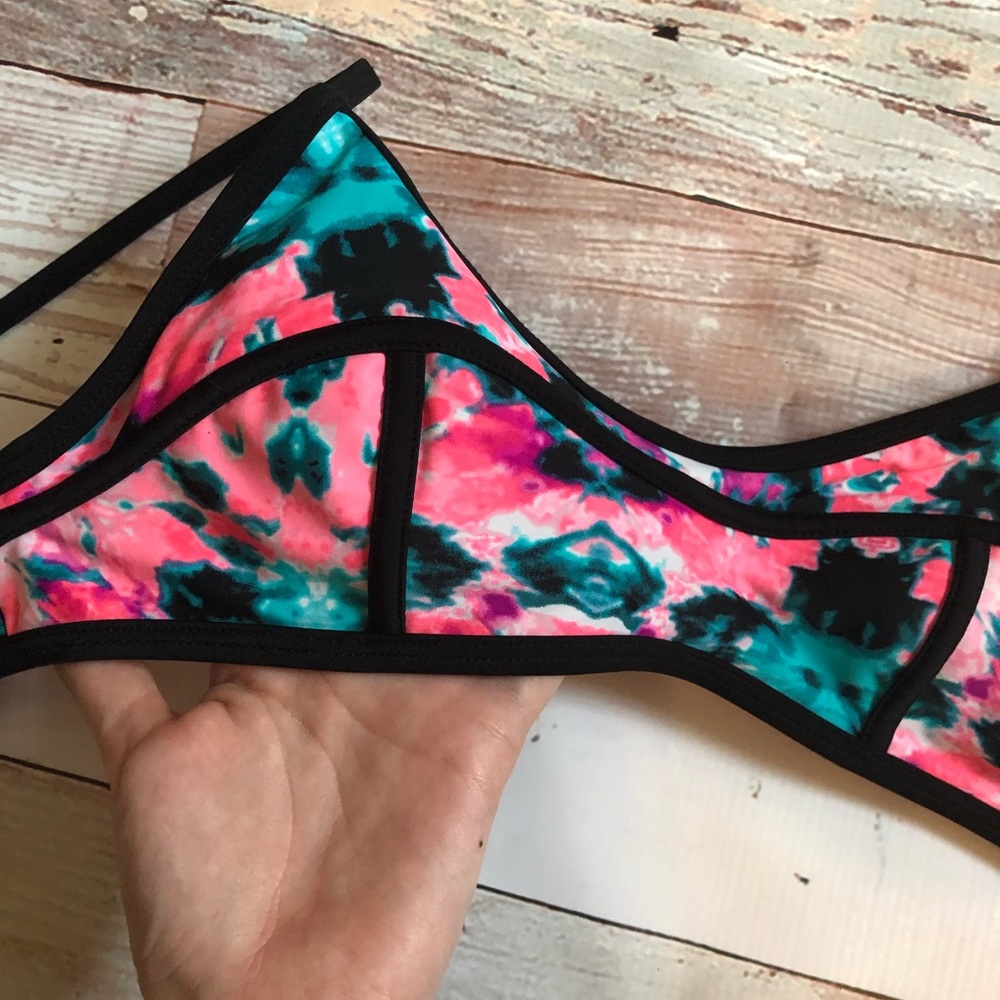 Multicolor Bikini Set - Picture 3 of 5